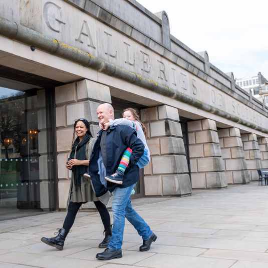 Tour: Audio Tour | National