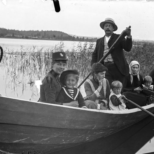 Kuka oli A. Th. Böök?