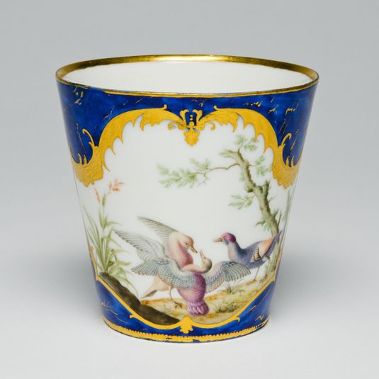 Cup