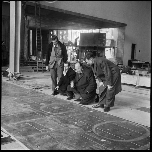 Tour: The Art of Construction, The Construction of Art