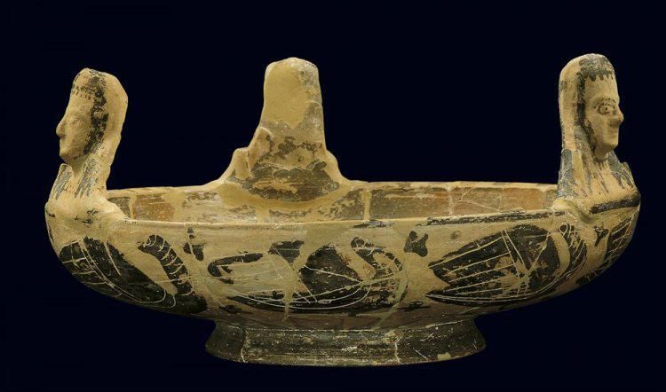 Black-shaped Basin