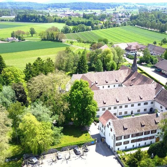 Klostergut Paradies