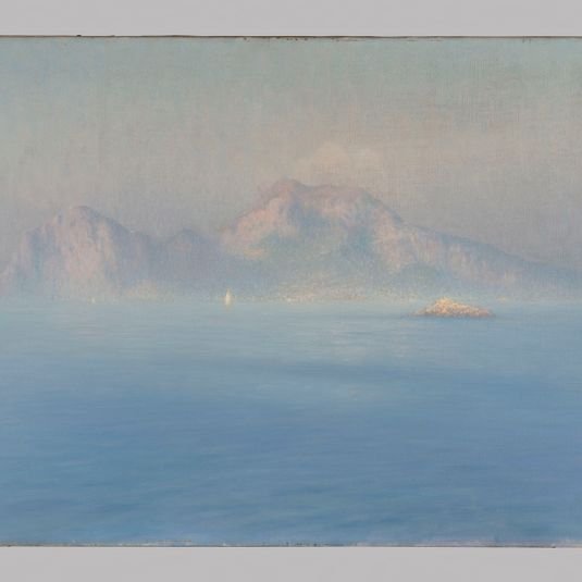 Capri, côte escarpée vue de la mer
