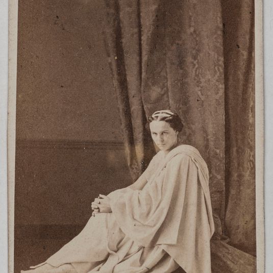 Portrait de Karoly (Caroline Duveau, épouse Maubant, dite), (vers 1840-), (actrice)