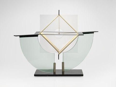 Construction in Space with Balance on Two Points