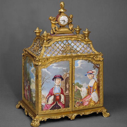 Jewel cabinet with watch