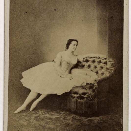 Portrait de Carolina ou Caroline Rosati (1826-1905), (danseuse)