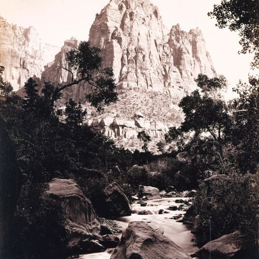 Eagle Crag, Rio Virjen, Utah