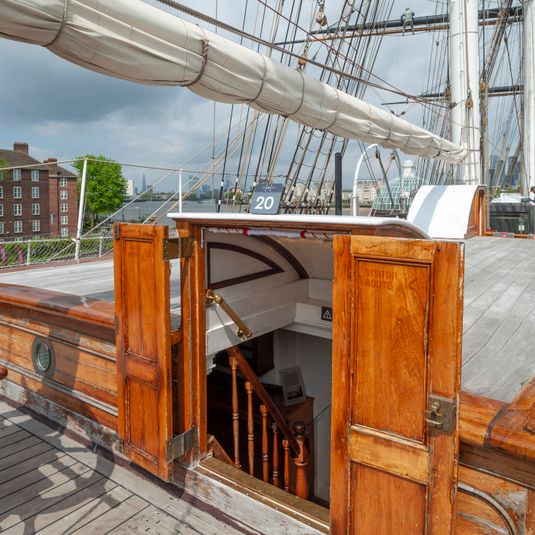 20. Master’s cabin