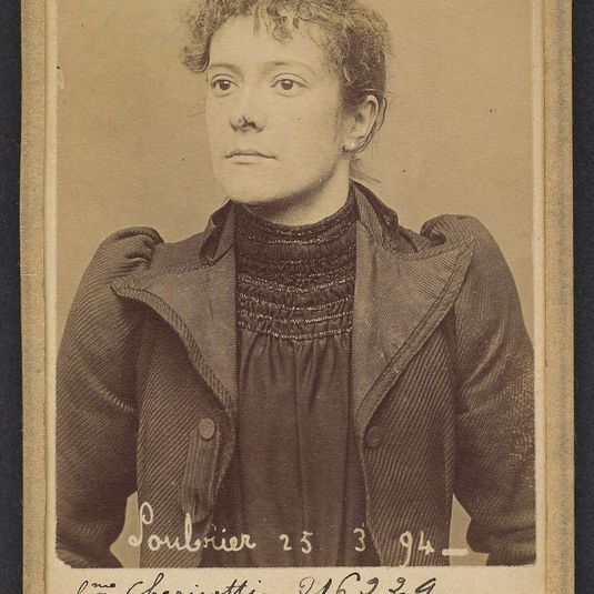 Soubrier. Annette (femme Chericotti). 28 ans, née à Paris Ille. Coutière. Anarchiste. 25/3/94.