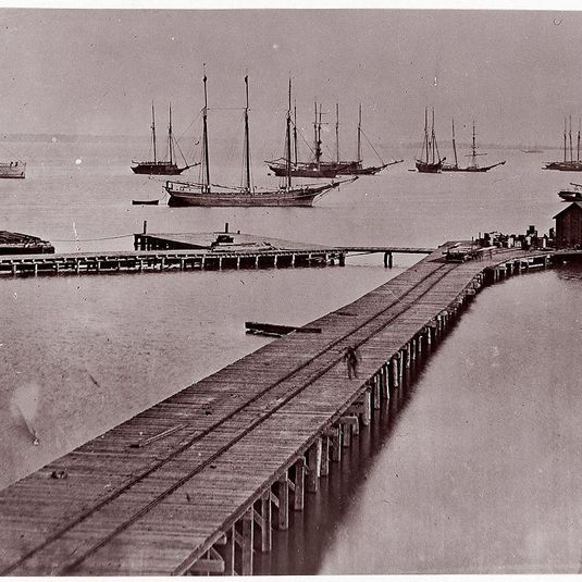 [Wharves on the James River, City Point]. Brady album, p. 10