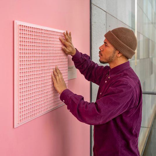 Tactile relief | Text Description,  Big Squared Relief