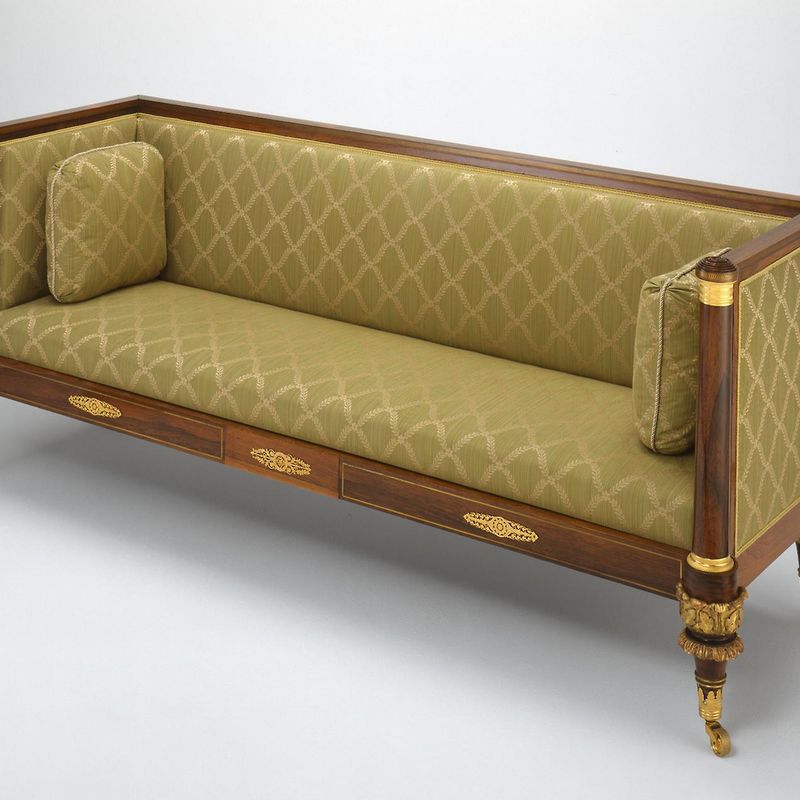 Box Sofa