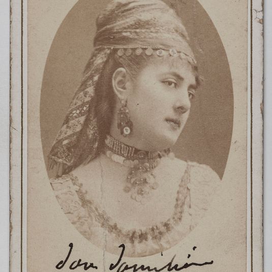 Portrait de Delphine de Lissy ou Lizy, (actrice)