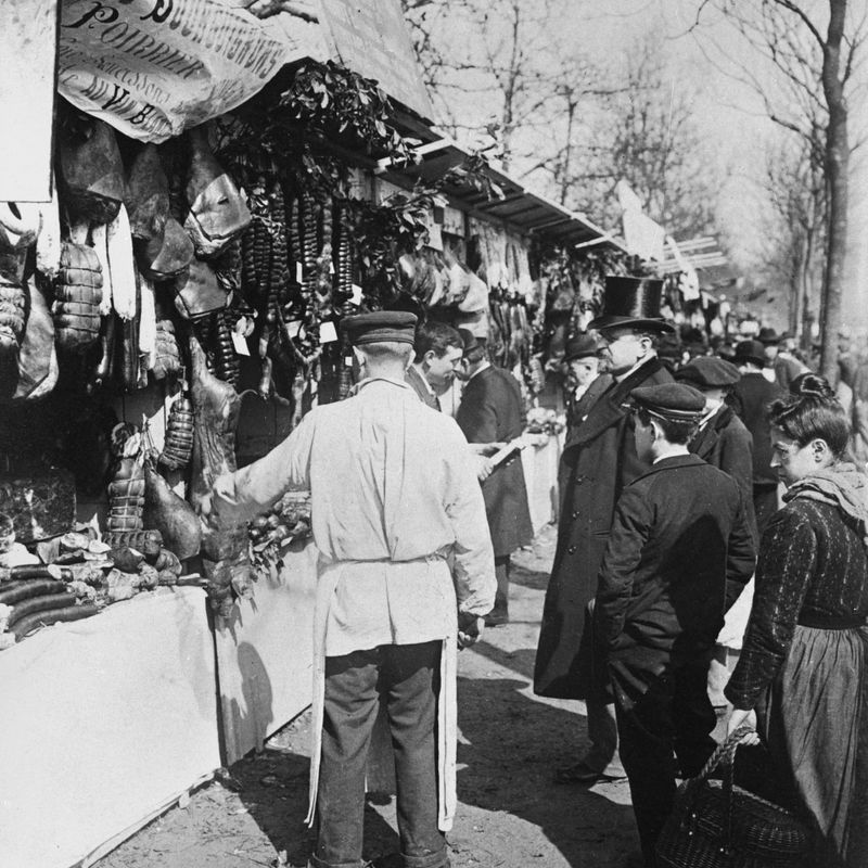 La Foire aux Jambons, boulevard Richard-Lenoir, 11ème arrondissement, Paris.