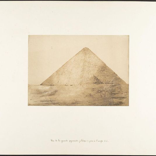 Vue de la grande pyramide (Chéops) prise à l'angle S.E.