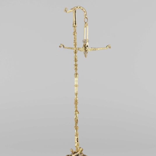 Balance standard with a counterweight