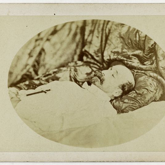 Portrait de Charles Louis Joseph Demorny, duc de Morny (1811-1865), officier, industriel, homme politique et ambassadeur, sur son lit de mort.