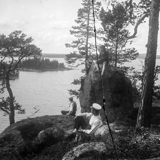 Haukkasalo / Luonto ja opettajuus