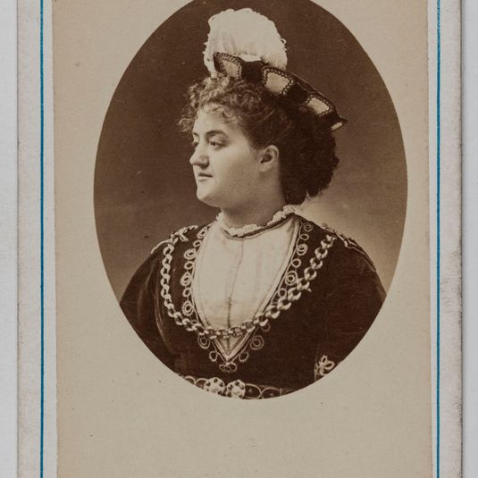 Portrait de Lombia, (actrice)