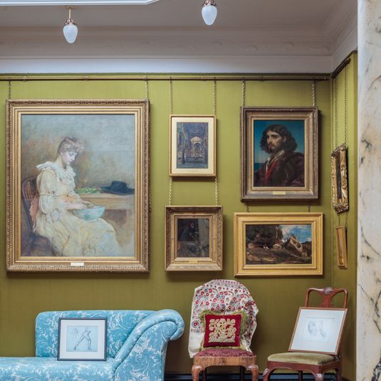 Silk Room