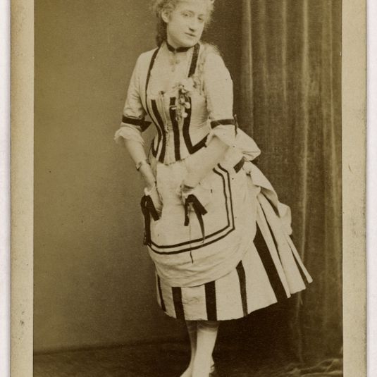 Portrait de Mlle Rolland, (actrice)
