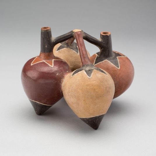 Vessel in the Form of Lúcuma Peppers