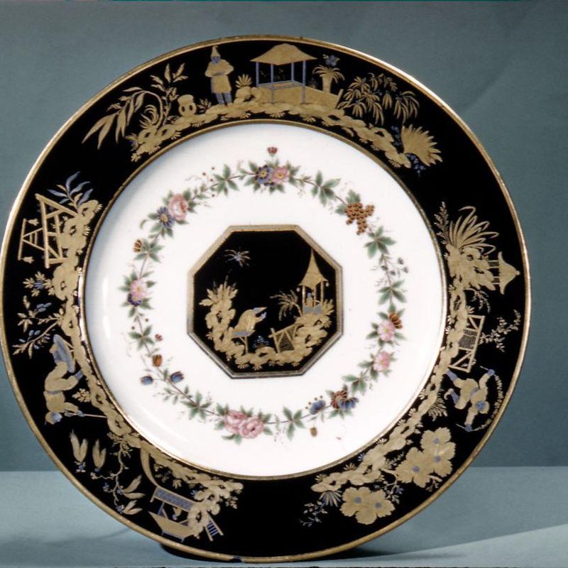 Plate
