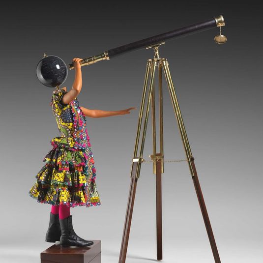 Through the Eyes of Love: Planets in My Head, Physics