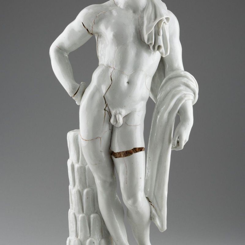 Antinous
Antinoo (alternate title)