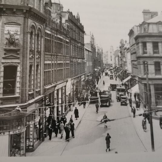 Stop 7, Bridge Street