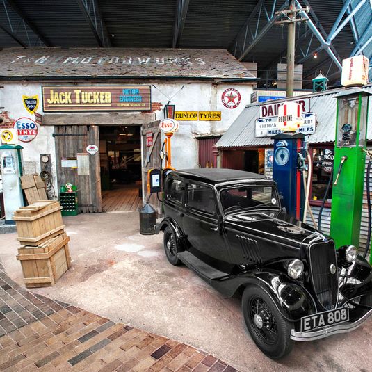 Tucker's Garage