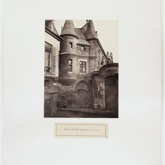 Porte de l'Hôtel de Guise (rue de Braque)