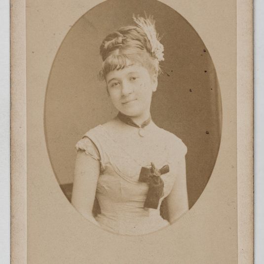 Portrait de Pacra, actrice.