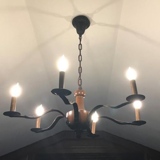 Chandelier (NSDAR2020.12.6)