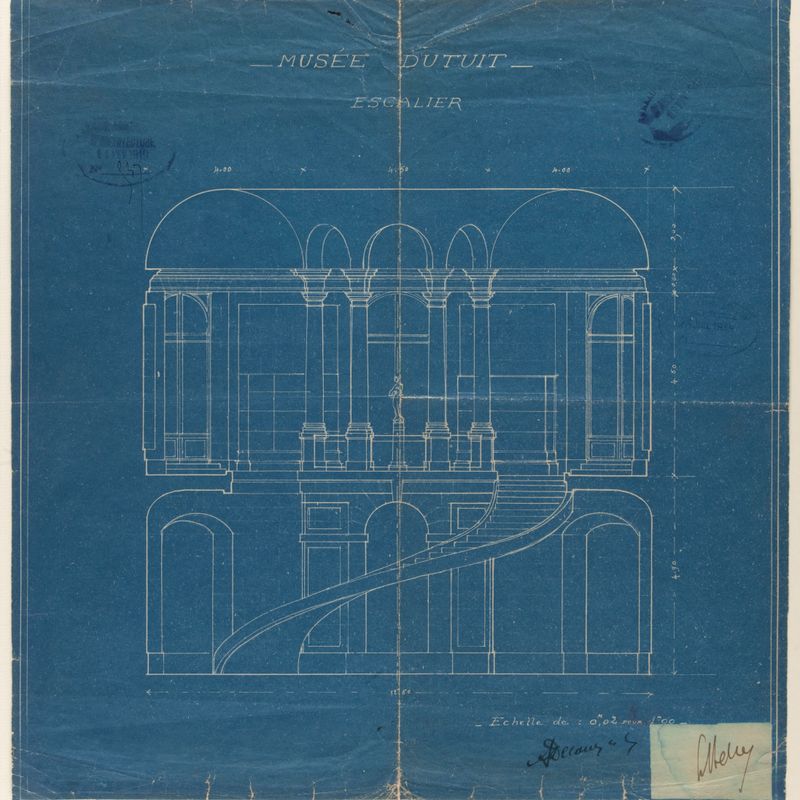 Musée Dutuit. Escalier