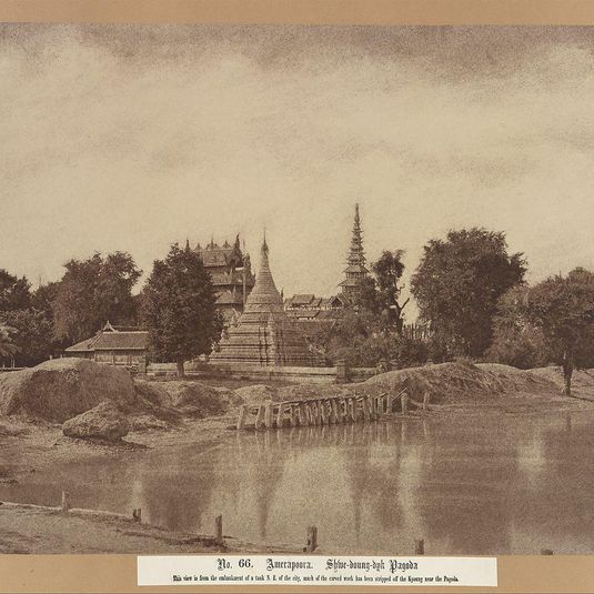 Amerapoora: Shwe-doung-dyk Pagoda