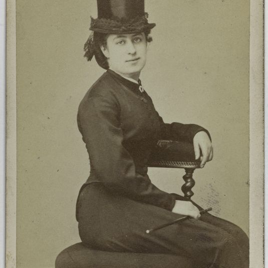 Portrait de Paurelle Elmire, (actrice)