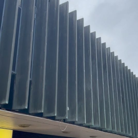 Elliot on the Three Tuns