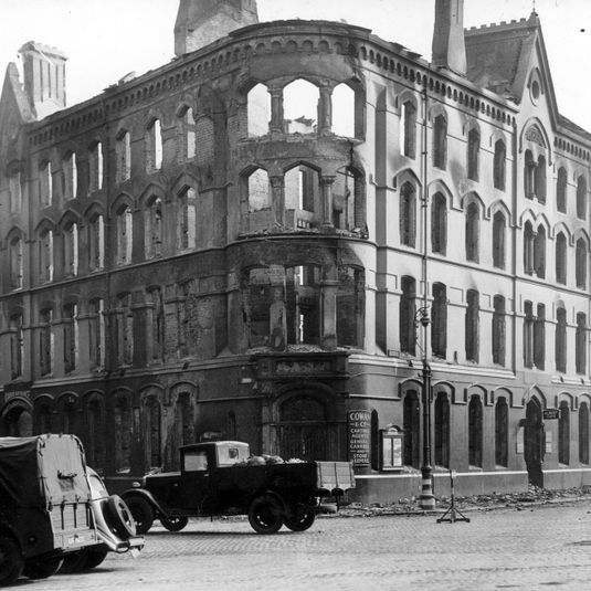 Stop 11, Albert Square and Tomb Street