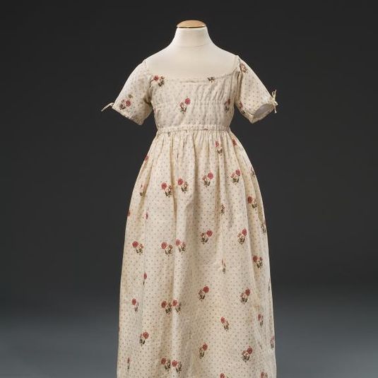 Child Dress (2006.35)